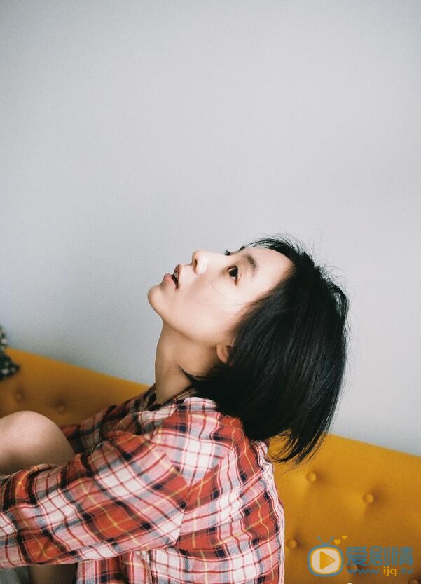 吴雅君文艺写真 吴雅君高清写真_吴雅君高清剧照