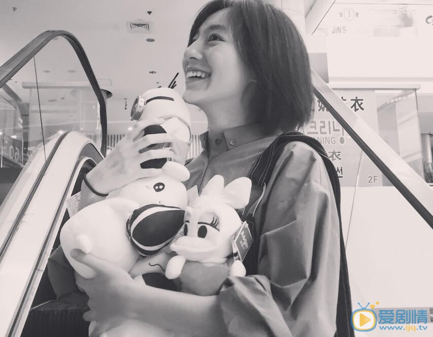吴雅君生活照 吴雅君高清写真_吴雅君高清剧照