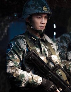 维和步兵营燃爆来袭 杜淳版战狼诠释“钢盔蓝”使命