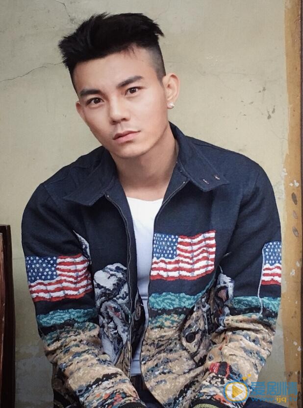李感阳光写真 李感高清写真_李感高清剧照