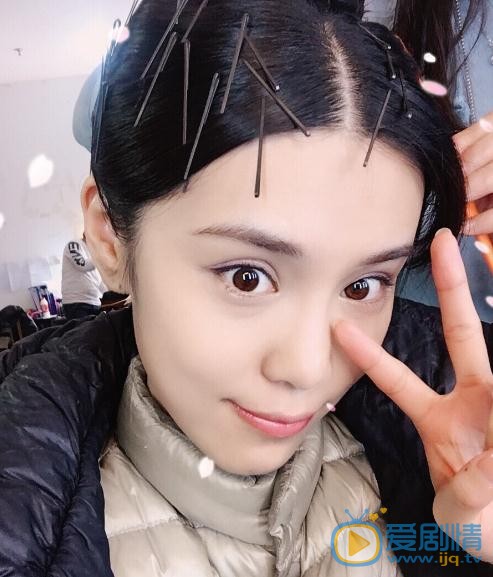 韩丹彤片场照 韩丹彤高清写真_韩丹彤高清剧照