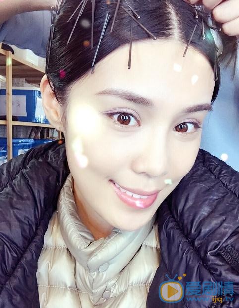 韩丹彤片场照 韩丹彤高清写真_韩丹彤高清剧照