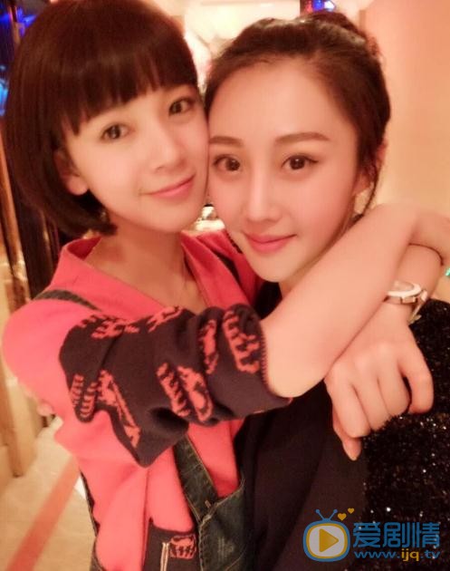 傅姝阳与人合照 傅姝阳高清写真_傅姝阳高清剧照