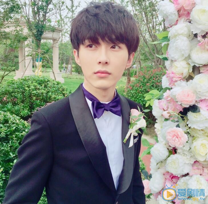 李歌洋卖萌照 李歌洋高清写真_李歌洋高清剧照