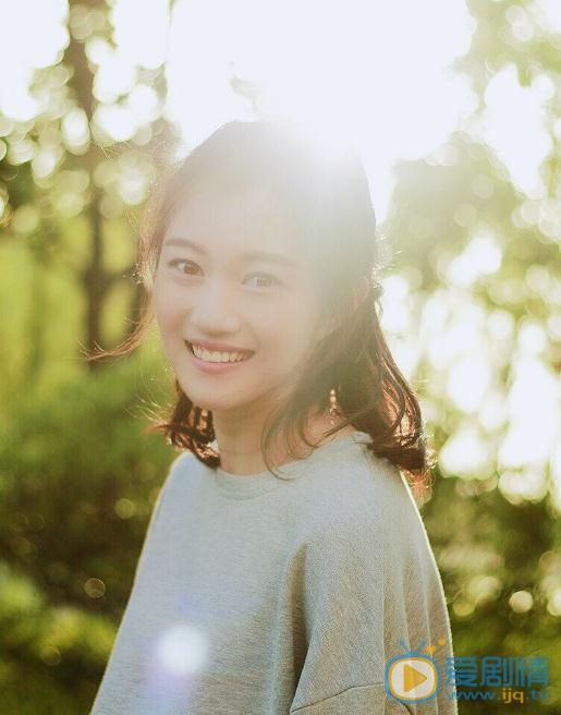 侯佩杉青春写真 侯佩杉高清写真_侯佩杉高清剧照