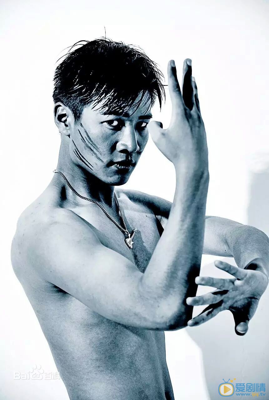 王浩男肌肉写真 王浩男肌肉大片