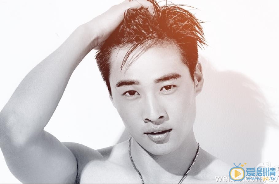 王浩男肌肉写真 王浩男高清写真_王浩男高清剧照