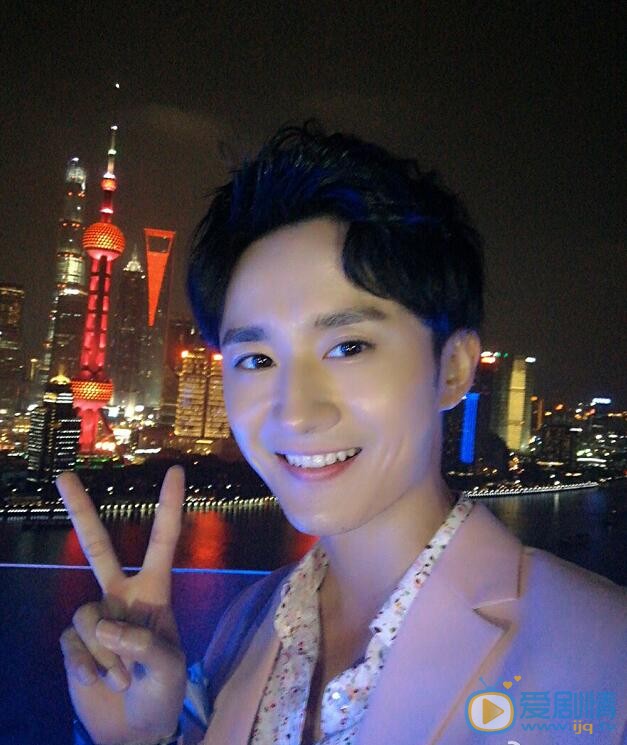 朱晓鹏生活照 朱晓鹏高清写真_朱晓鹏高清剧照