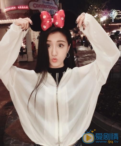 朱庭辰生活照 朱庭辰高清写真_朱庭辰高清剧照