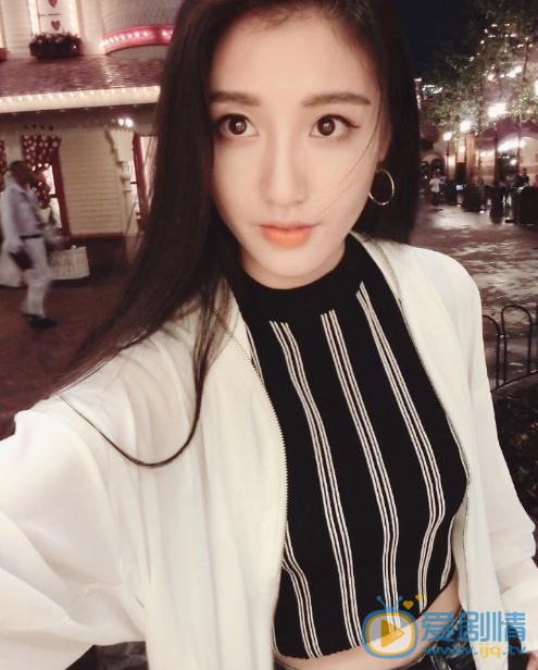 朱庭辰生活照 朱庭辰高清写真_朱庭辰高清剧照