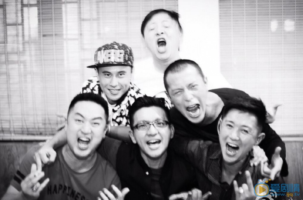 郑晓东同学合照 郑晓东高清写真_郑晓东高清剧照