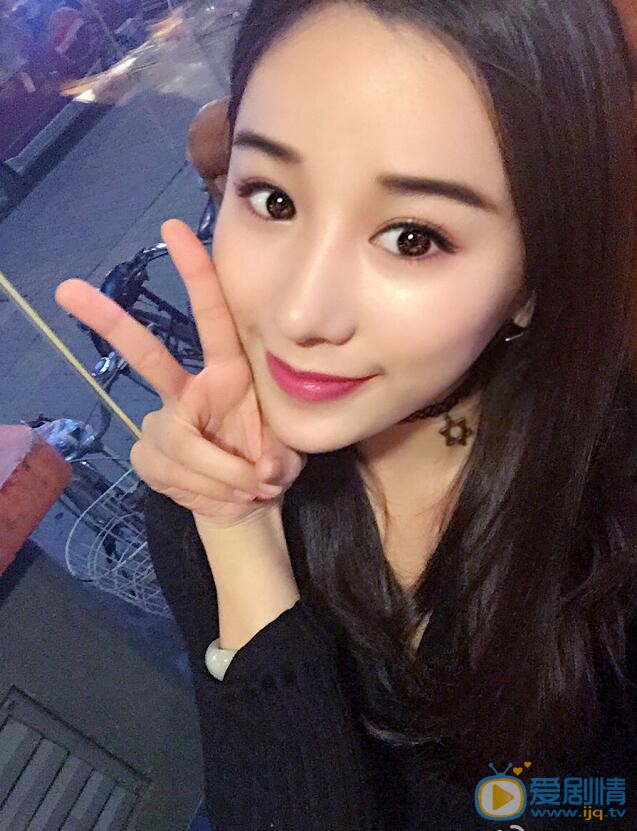 王歌生活照 王歌高清写真_王歌高清剧照
