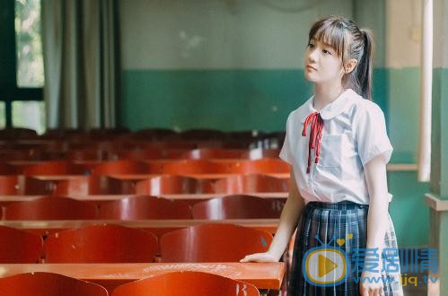 伍宇辰柠校服写真 伍宇辰柠高清写真_伍宇辰柠高清剧照