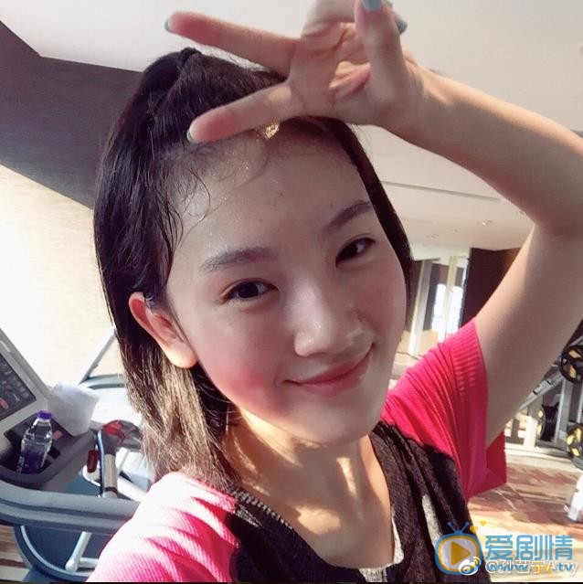 急诊科医生刘苗扮演者孙艺宁图片