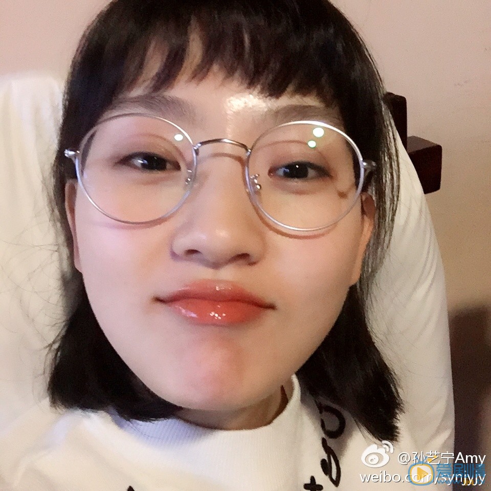 急诊科医生刘苗扮演者孙艺宁图片