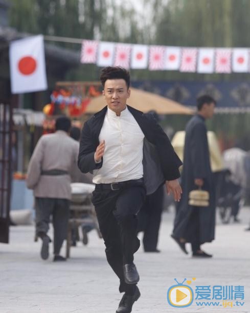 郑奇《青春祭》剧照 郑奇高清写真_郑奇高清剧照
