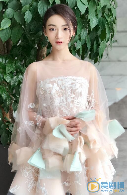 吴谨言活动照 吴谨言高清写真_吴谨言高清剧照