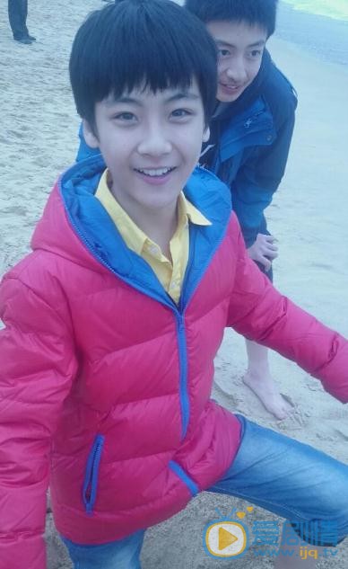 边程海边照 边程高清写真_边程高清剧照