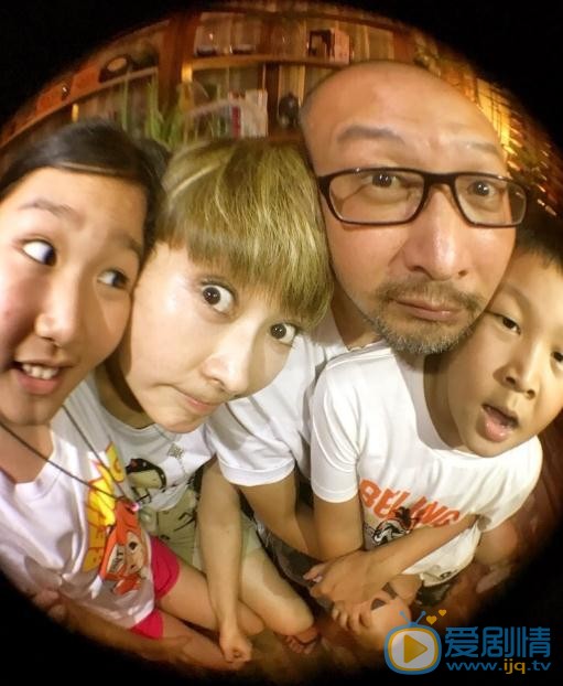 梁静女儿儿子照 梁静高清写真_梁静高清剧照