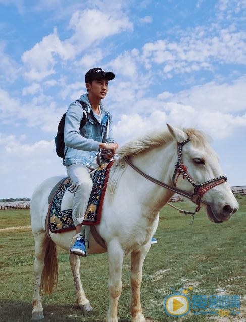 贾司特生活照 贾司特高清写真_贾司特高清剧照