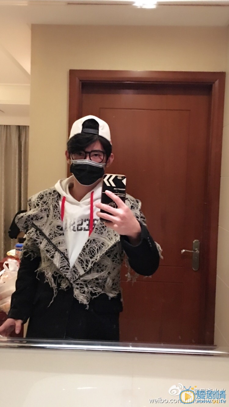 李火火生活照 李火火高清写真_李火火高清剧照