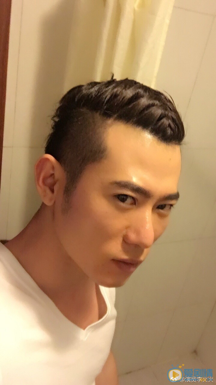 李火火生活照 李火火高清写真_李火火高清剧照