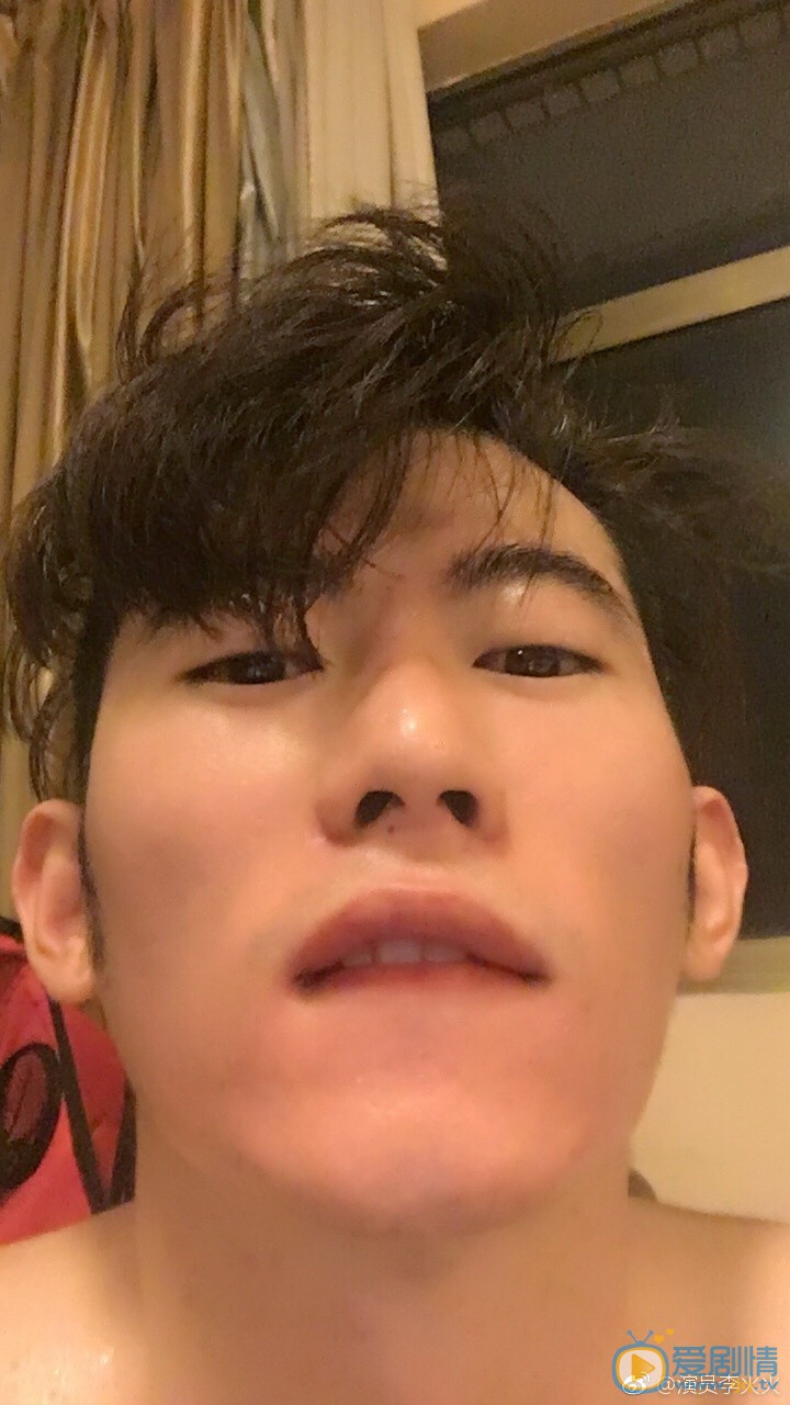 李火火生活照 李火火高清写真_李火火高清剧照