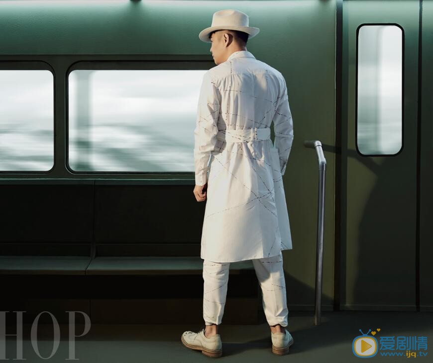 小沈阳杂志写真 小沈阳高清写真_小沈阳高清剧照