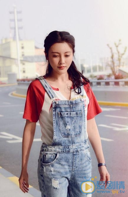 管乐街拍写真 管乐高清写真_管乐高清剧照