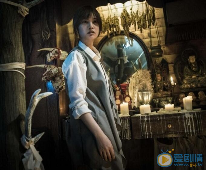 杨丞琳《红衣小女孩》剧照 杨丞琳高清写真_杨丞琳高清剧照