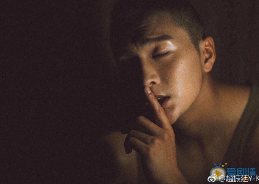 赵振廷肌肉大片 赵振廷高清写真_赵振廷高清剧照