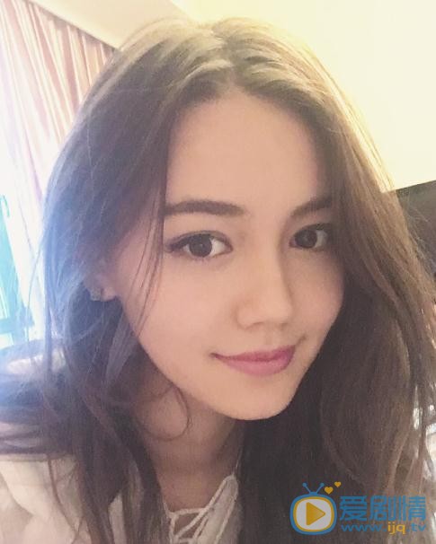 李诗颖可爱照 李诗颖高清写真_李诗颖高清剧照