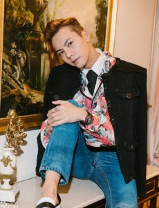 陈伟霆现任女友是谁？陈伟霆交过几个女友？盘点陈伟霆的感情史
