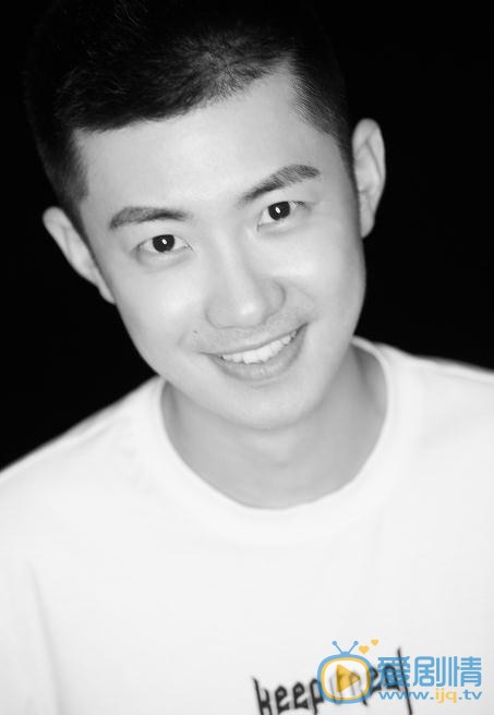 李欢黑白写真 李欢高清写真_李欢高清剧照