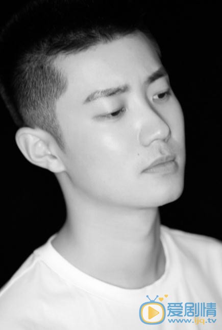 李欢黑白写真 李欢高清写真_李欢高清剧照