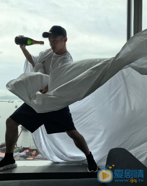 潘宥诚时尚写真 潘宥诚高清写真_潘宥诚高清剧照