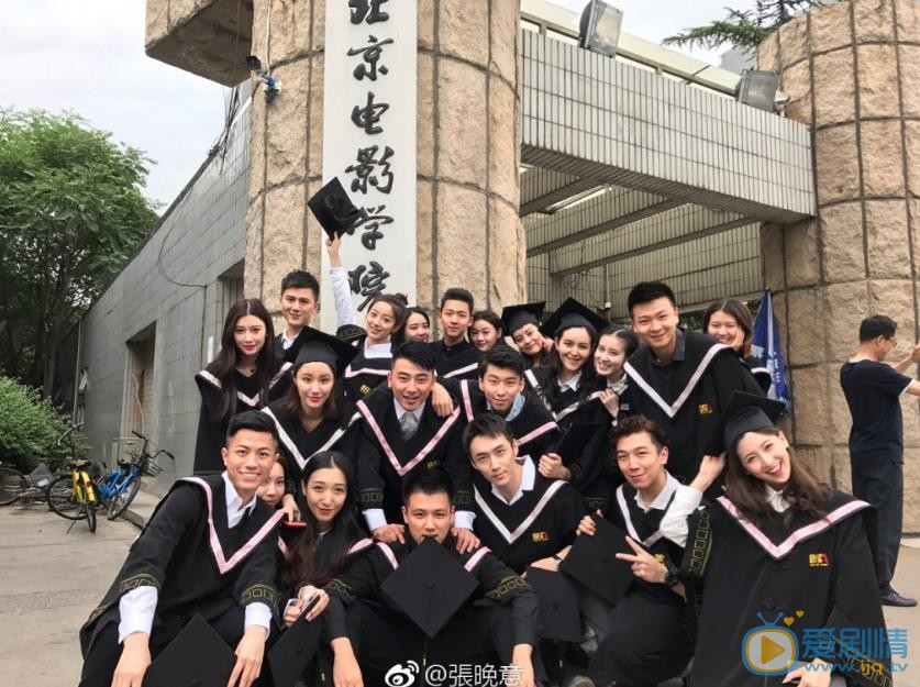 张晚意毕业照 张晚意高清写真_张晚意高清剧照