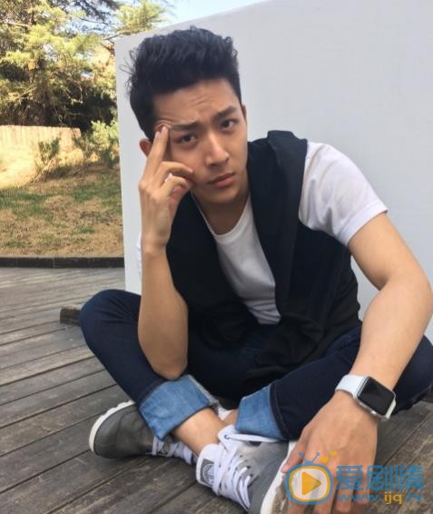 张晚意生活照 张晚意高清写真_张晚意高清剧照