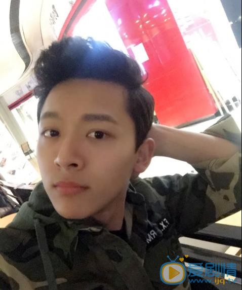 张晚意生活照 张晚意高清写真_张晚意高清剧照
