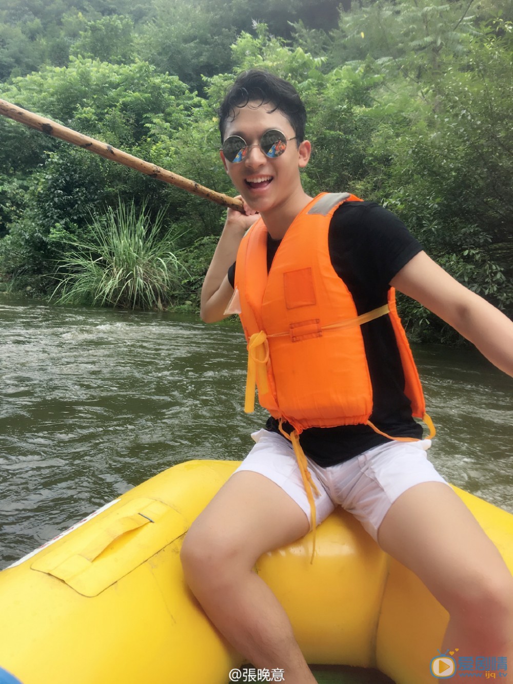 张晚意生活照 张晚意高清写真_张晚意高清剧照