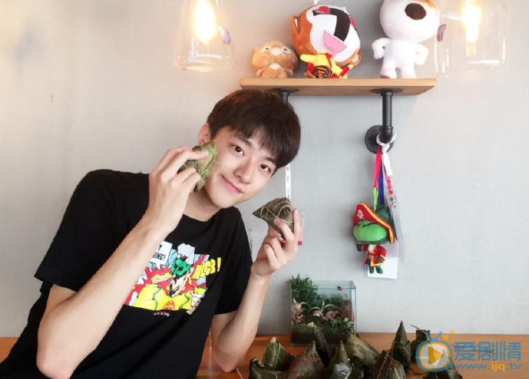 林一卖萌照 林一高清写真_林一高清剧照