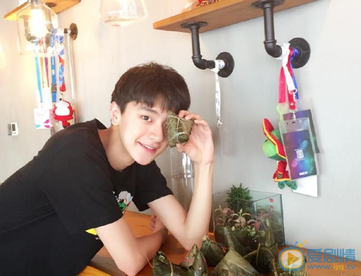 林一卖萌照 林一高清写真_林一高清剧照