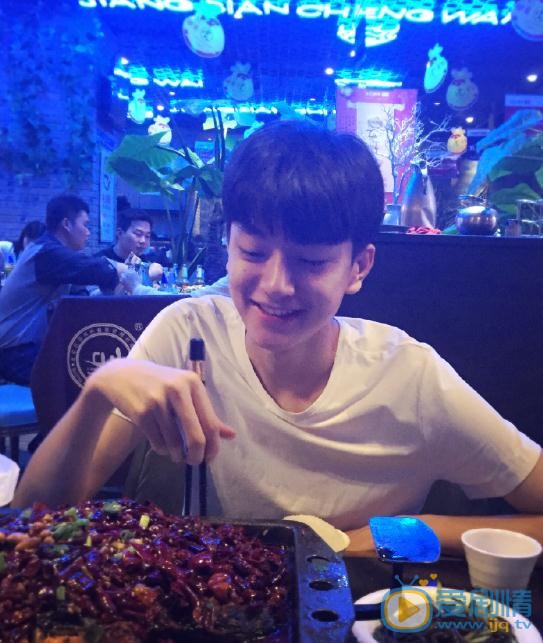 林一生活照 林一高清写真_林一高清剧照