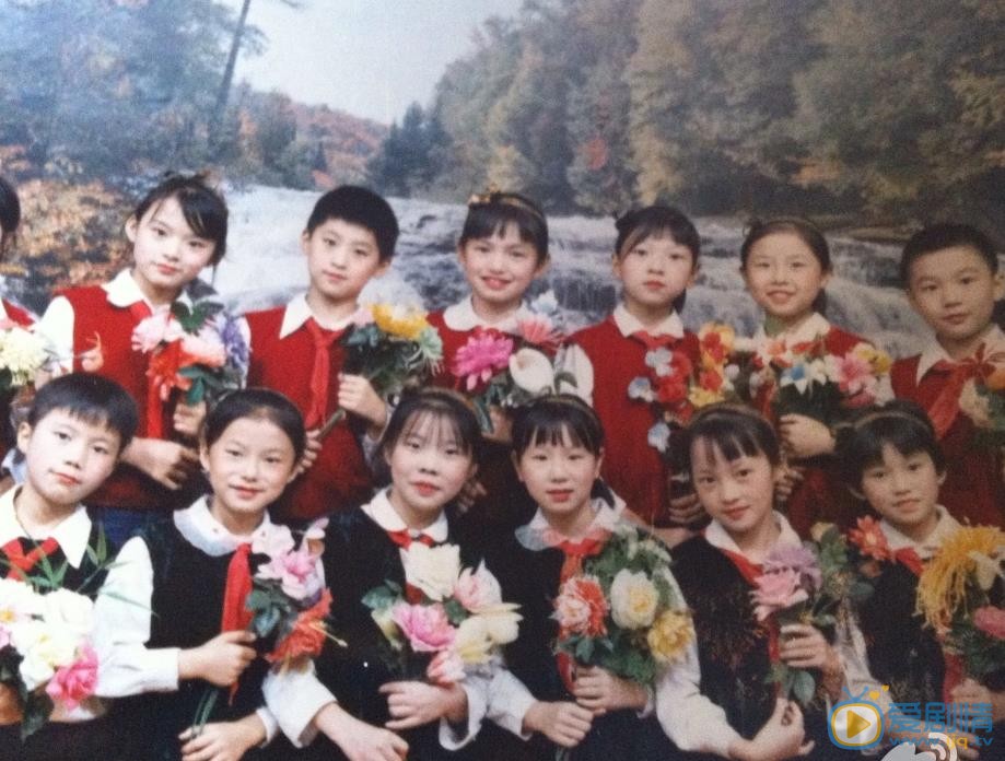 蒋勤勤小时候青涩照 蒋勤勤高清写真_蒋勤勤高清剧照