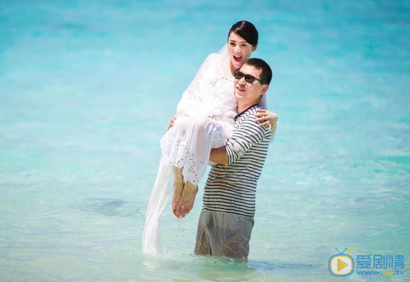 蒋勤勤夫妻合照 蒋勤勤高清写真_蒋勤勤高清剧照