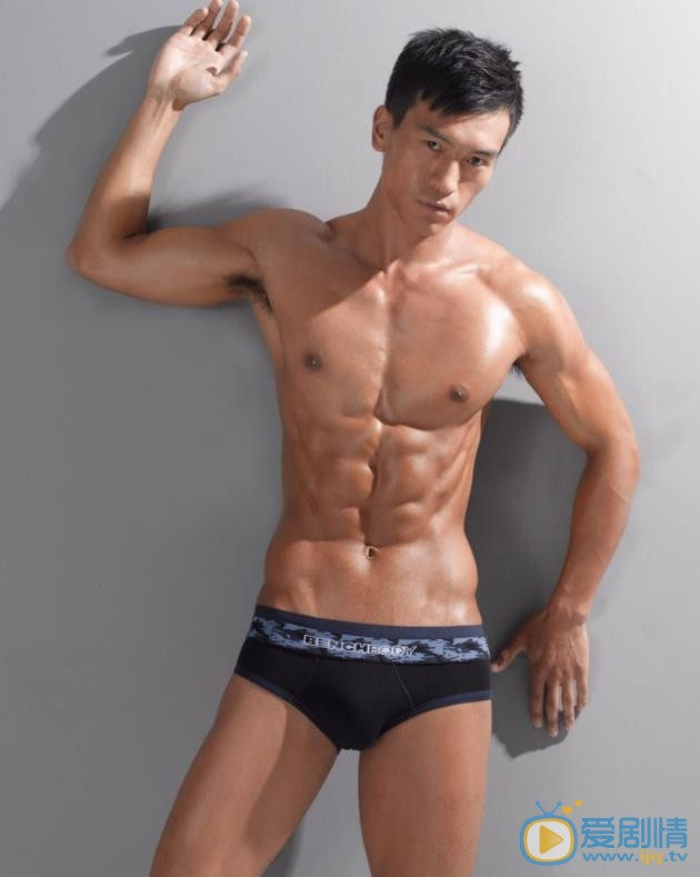纪焕博肌肉大片 纪焕博高清写真_纪焕博高清剧照