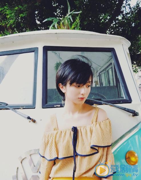 厉嘉琪夏日写真 厉嘉琪高清写真_厉嘉琪高清剧照