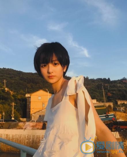 厉嘉琪夏日写真 厉嘉琪高清写真_厉嘉琪高清剧照