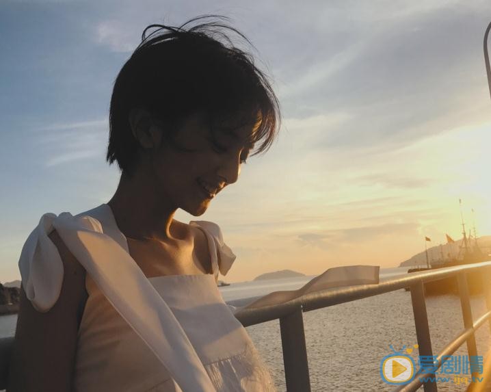 厉嘉琪夏日写真 厉嘉琪高清写真_厉嘉琪高清剧照