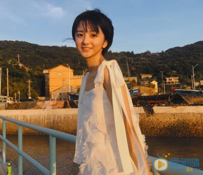 厉嘉琪夏日写真 厉嘉琪高清写真_厉嘉琪高清剧照